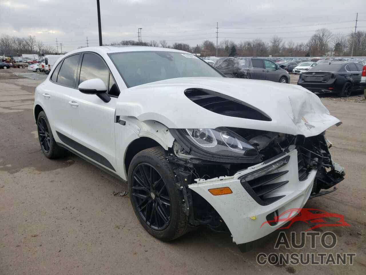 PORSCHE MACAN 2018 - WP1AA2A51JLB01375