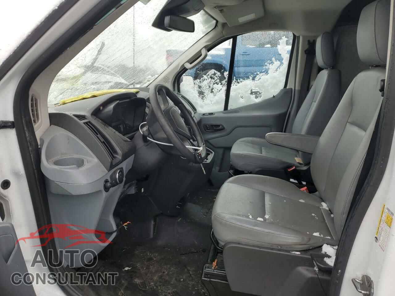FORD TRANSIT 2017 - 1FTYR2YM2HKB42071