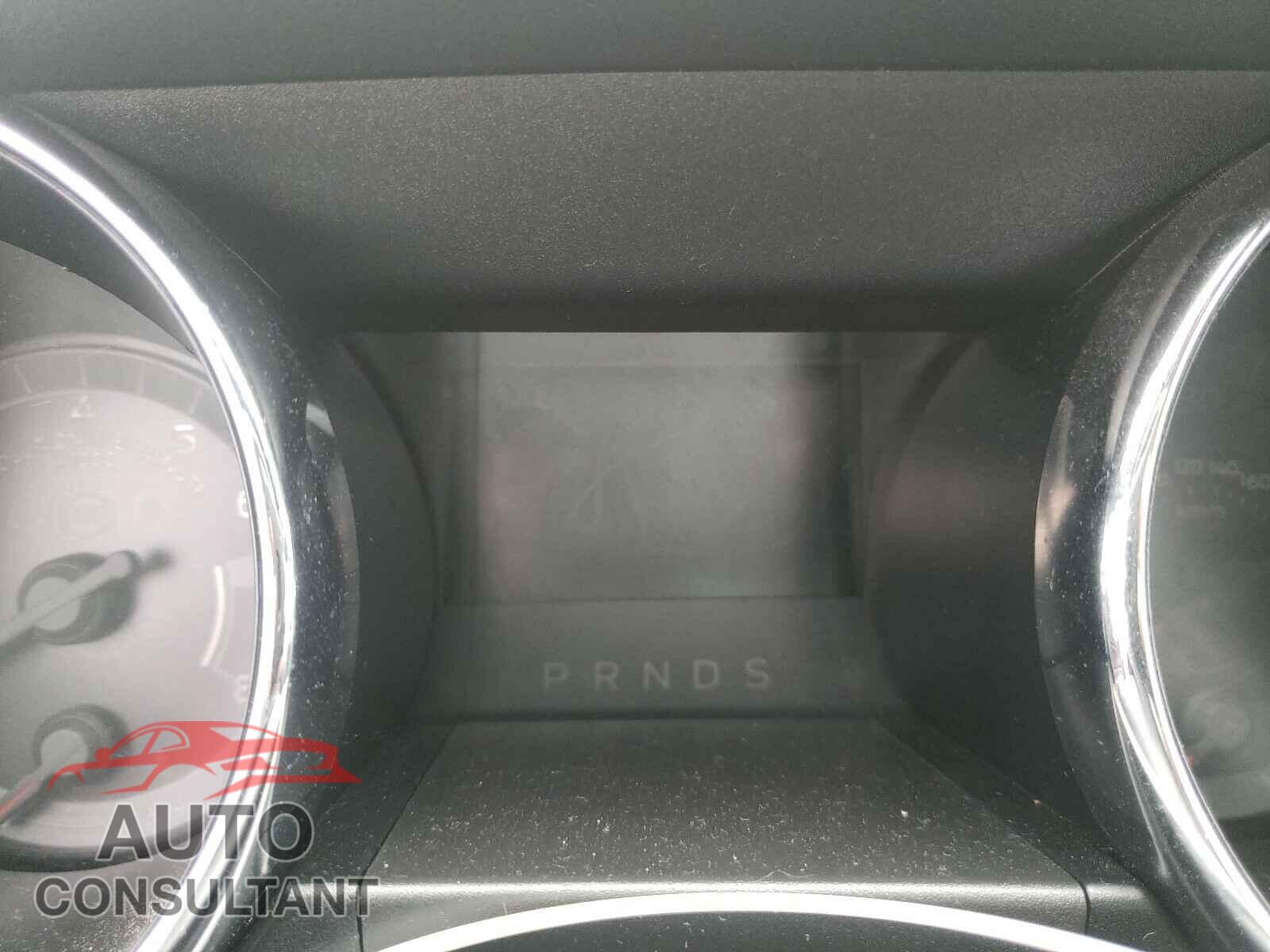 FORD MUSTANG 2017 - 1FATP8UH8H5278964