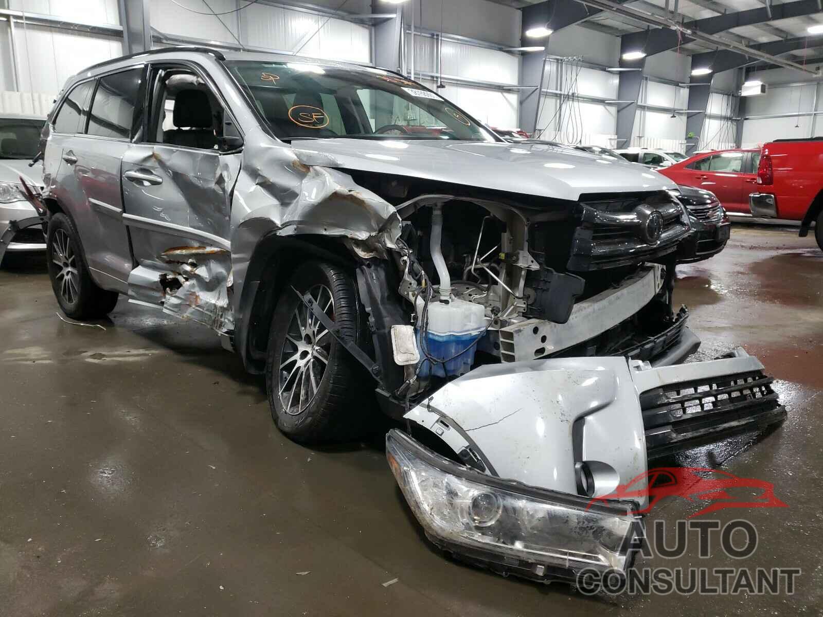 TOYOTA HIGHLANDER 2017 - 5TDJZRFH0HS461865