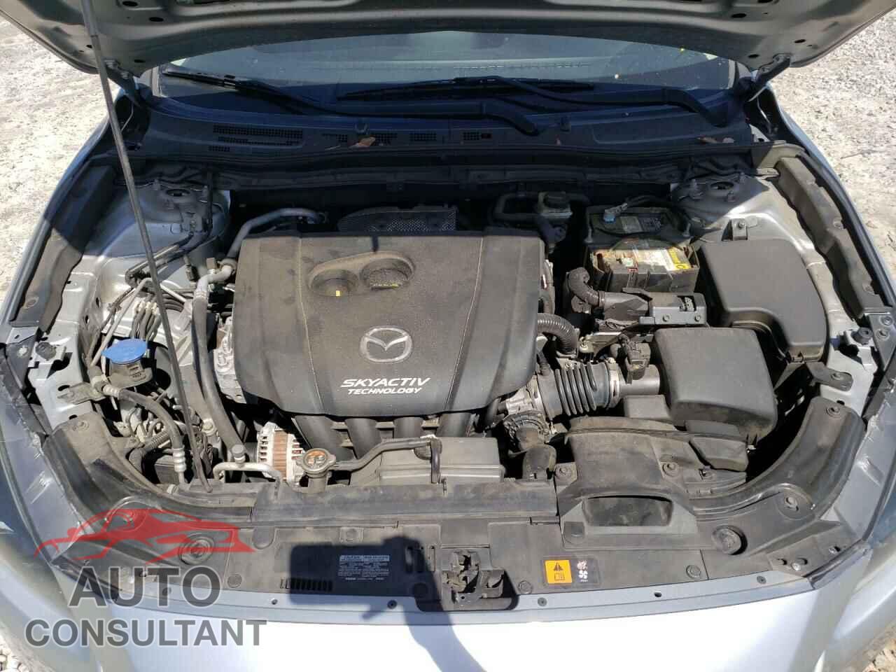 MAZDA 3 2017 - 3MZBN1U73HM134630