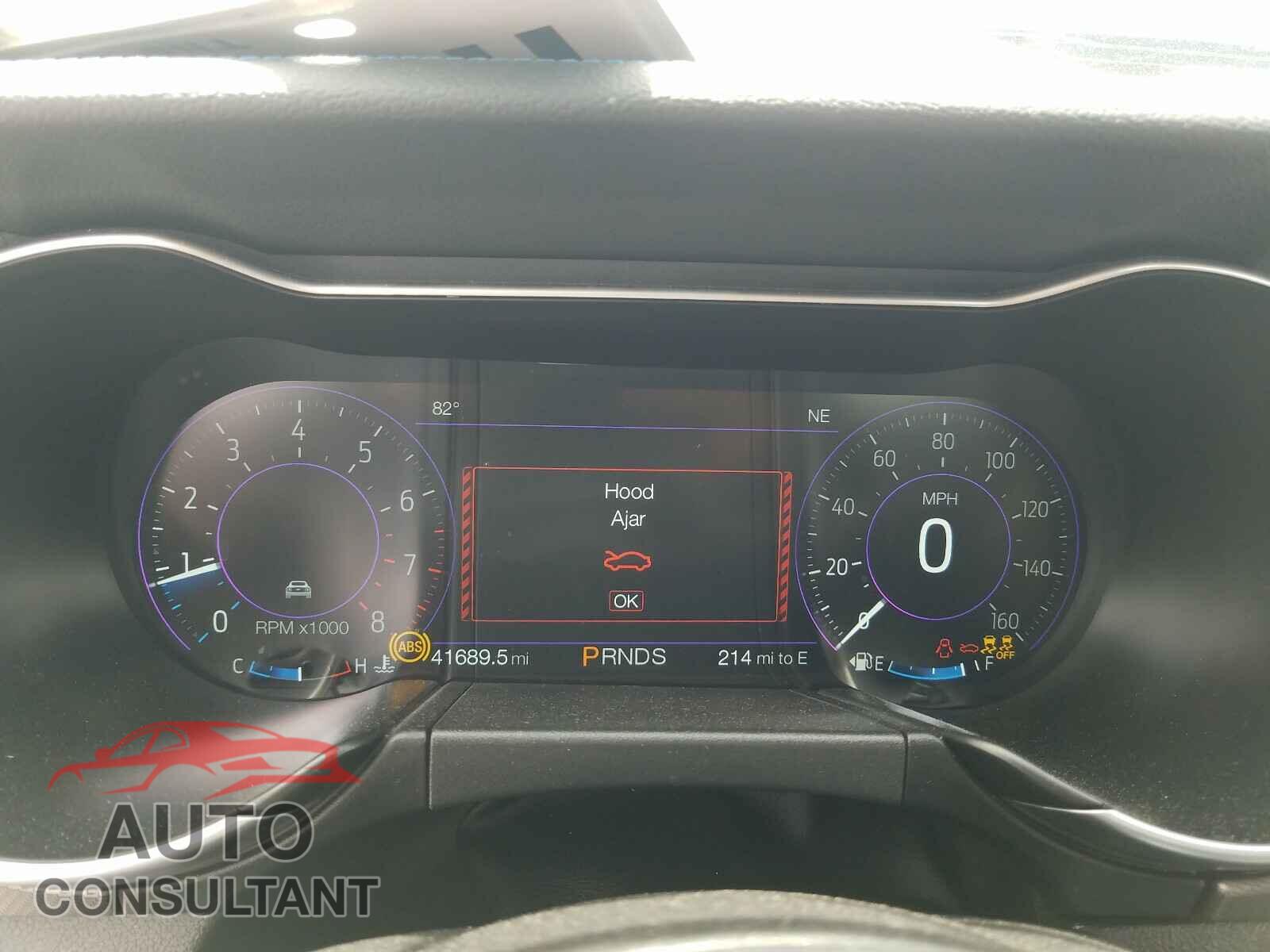 FORD MUSTANG 2018 - 1FA6P8TH0J5172934