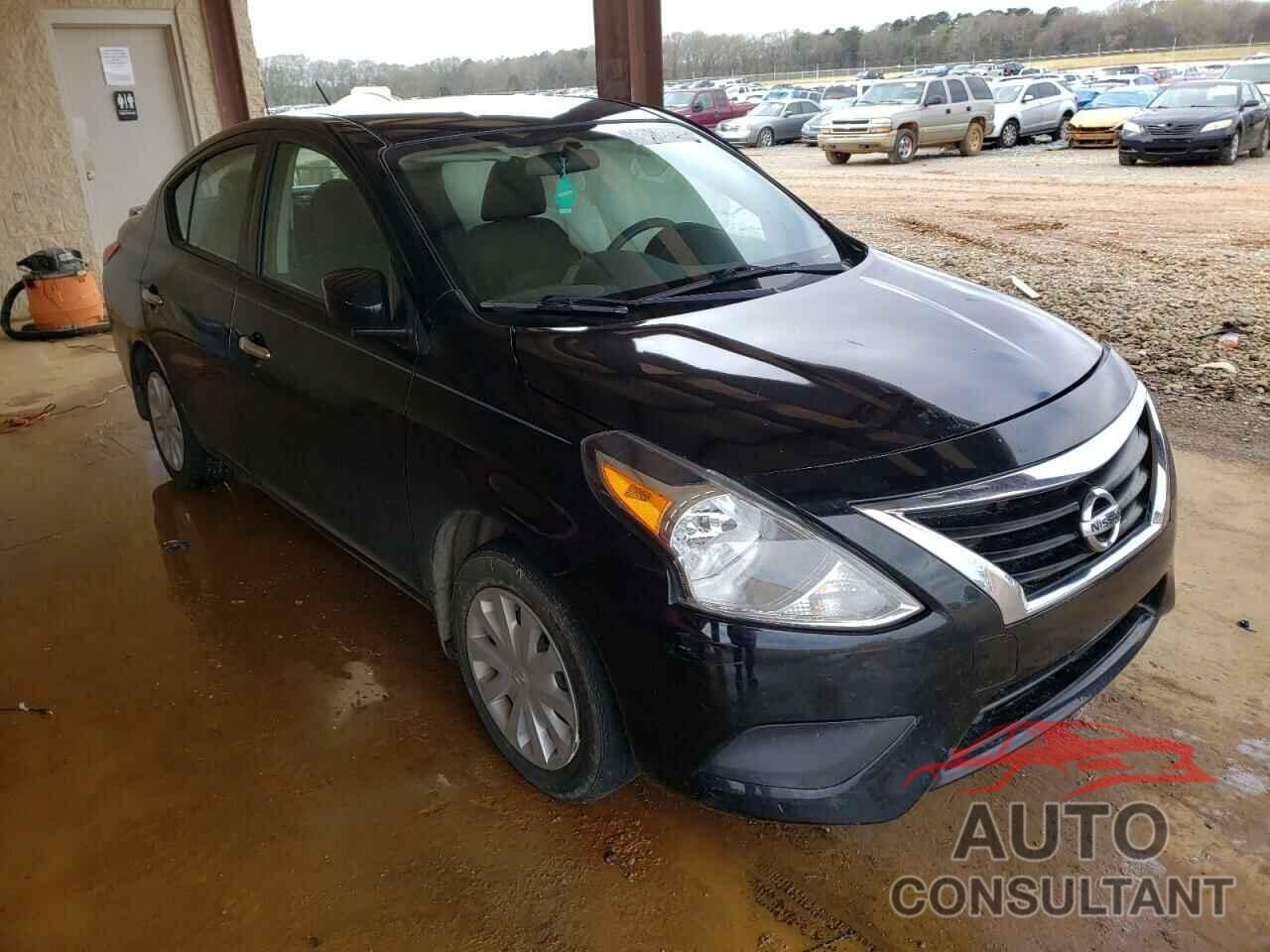 NISSAN VERSA 2017 - 3N1CN7AP6HL886247