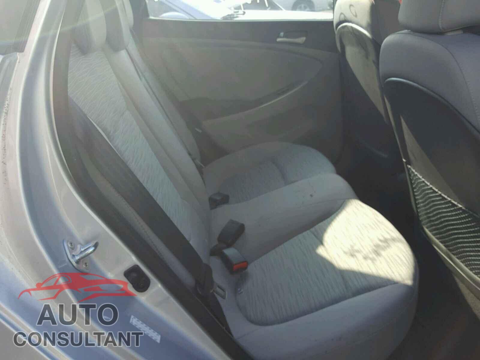 HYUNDAI ACCENT 2017 - KMHCT4AE5HU320582
