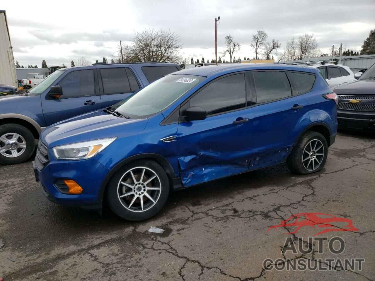 FORD ESCAPE 2017 - 1FMCU0F75HUD20789