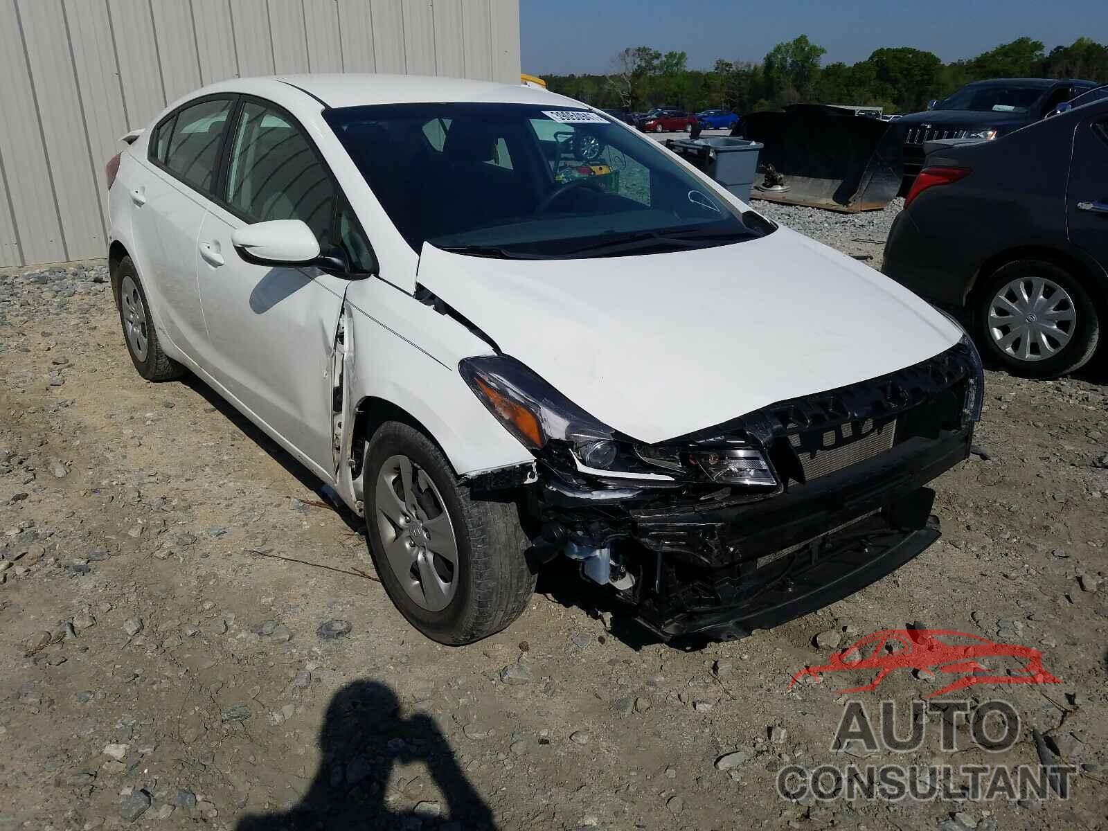 KIA FORTE 2018 - 3KPFK4A77JE205718