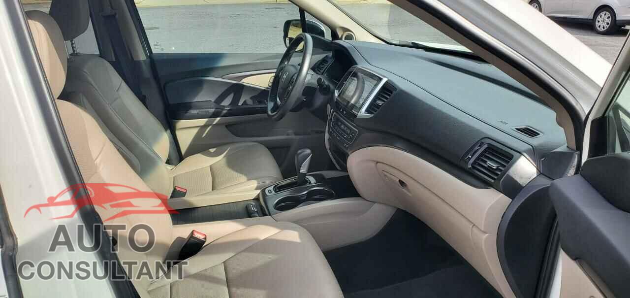 HONDA RIDGELINE 2017 - 5FPYK2F68HB009294