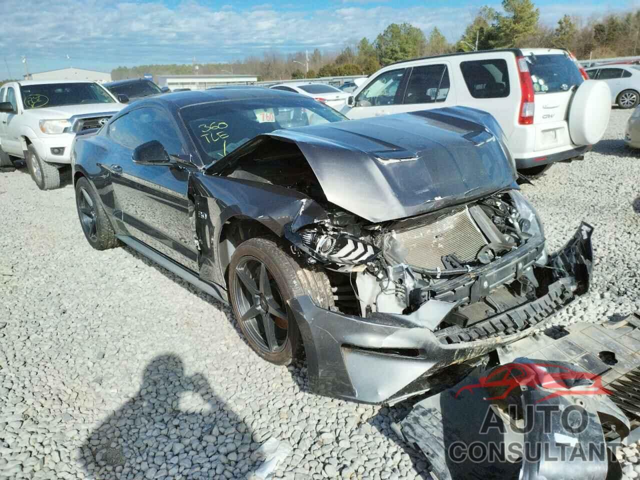 FORD MUSTANG 2018 - 1FA6P8CF7J5185517
