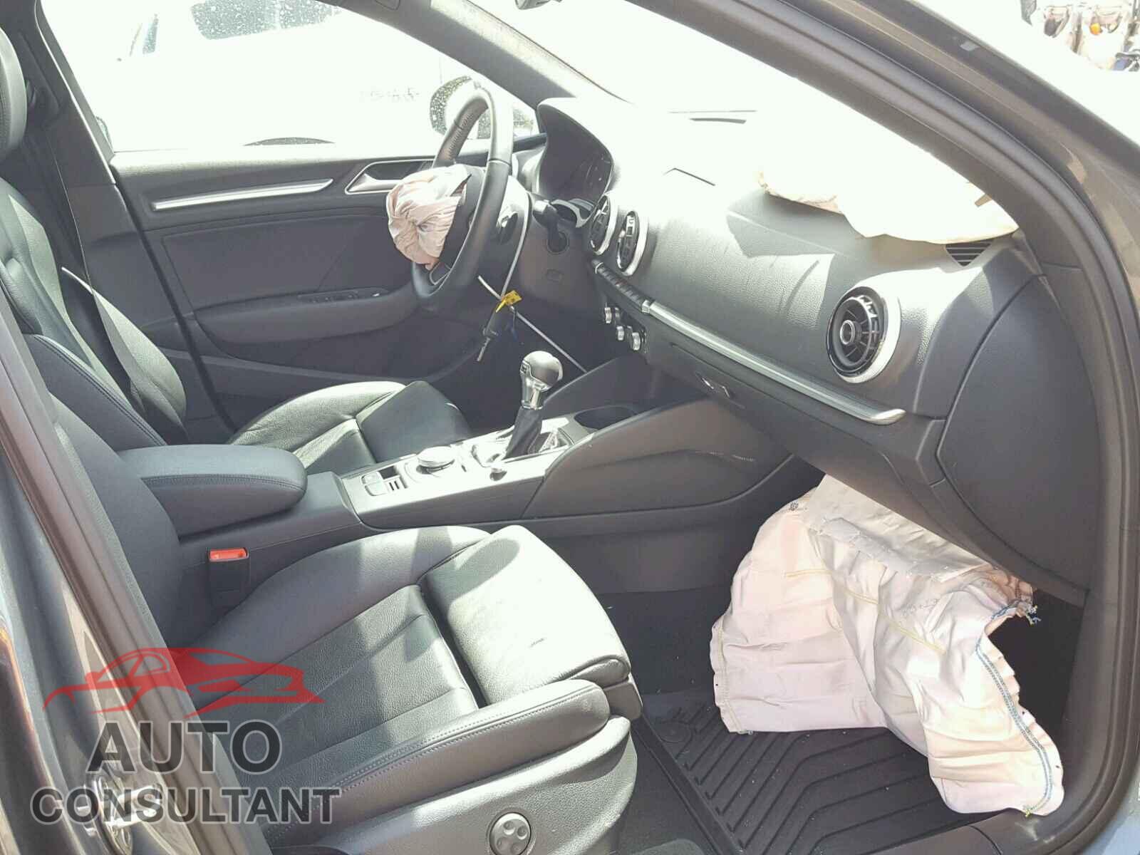 AUDI A3 2015 - WAUCCGFF4F1032636