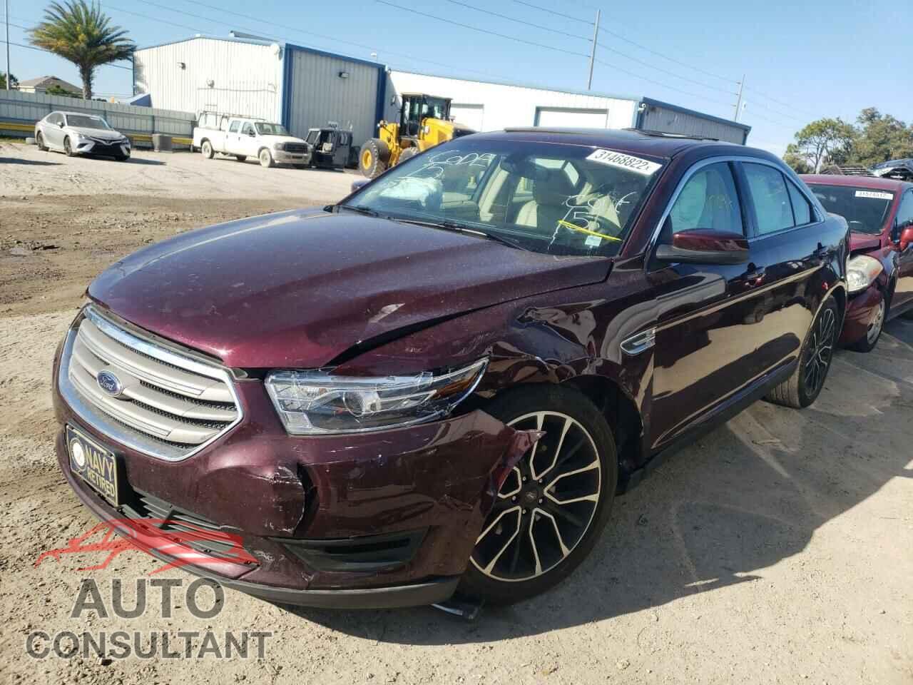 FORD TAURUS 2018 - 1FAHP2E83JG116154