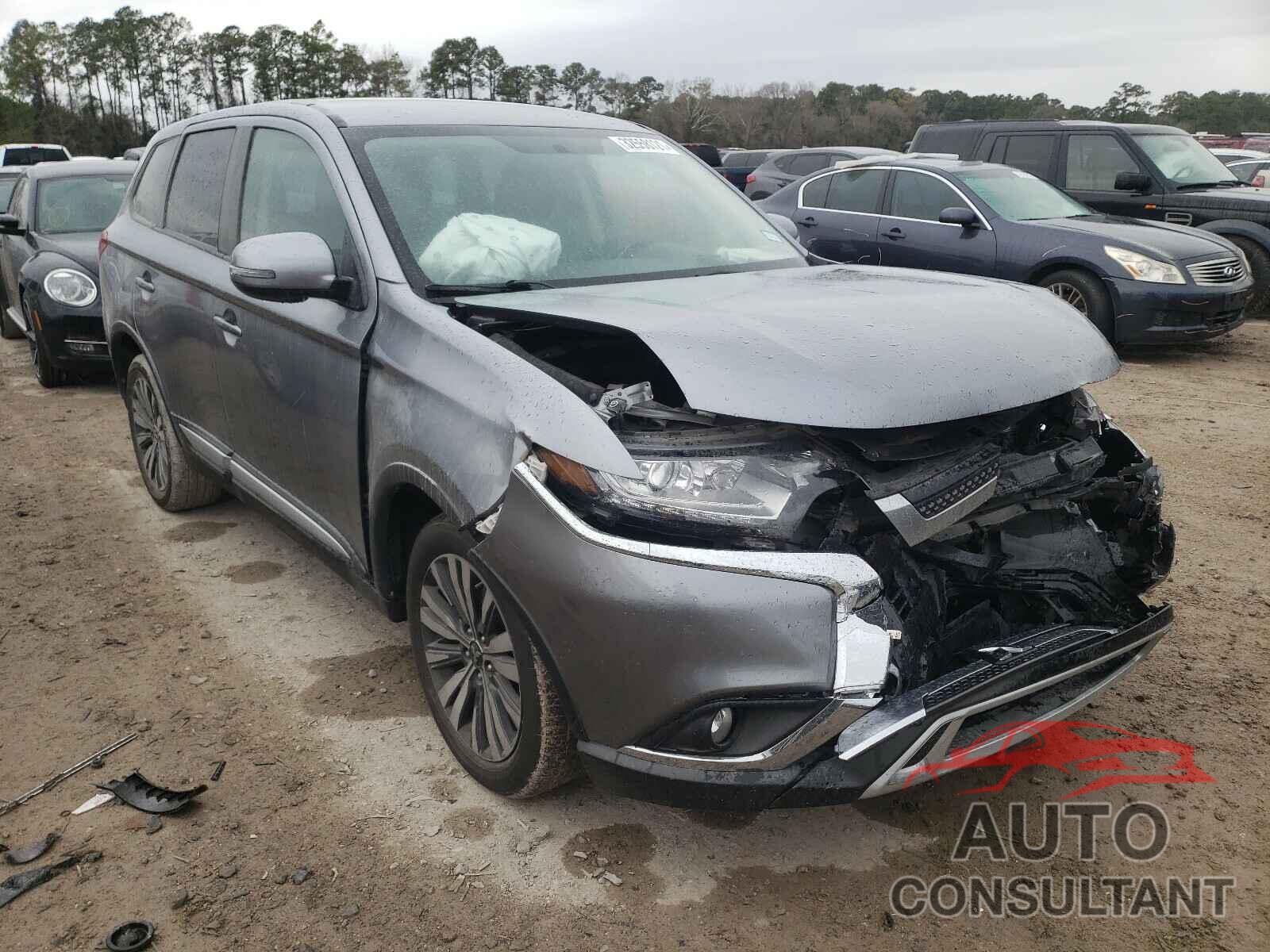 MITSUBISHI OUTLANDER 2019 - JA4AD3A38KZ042458