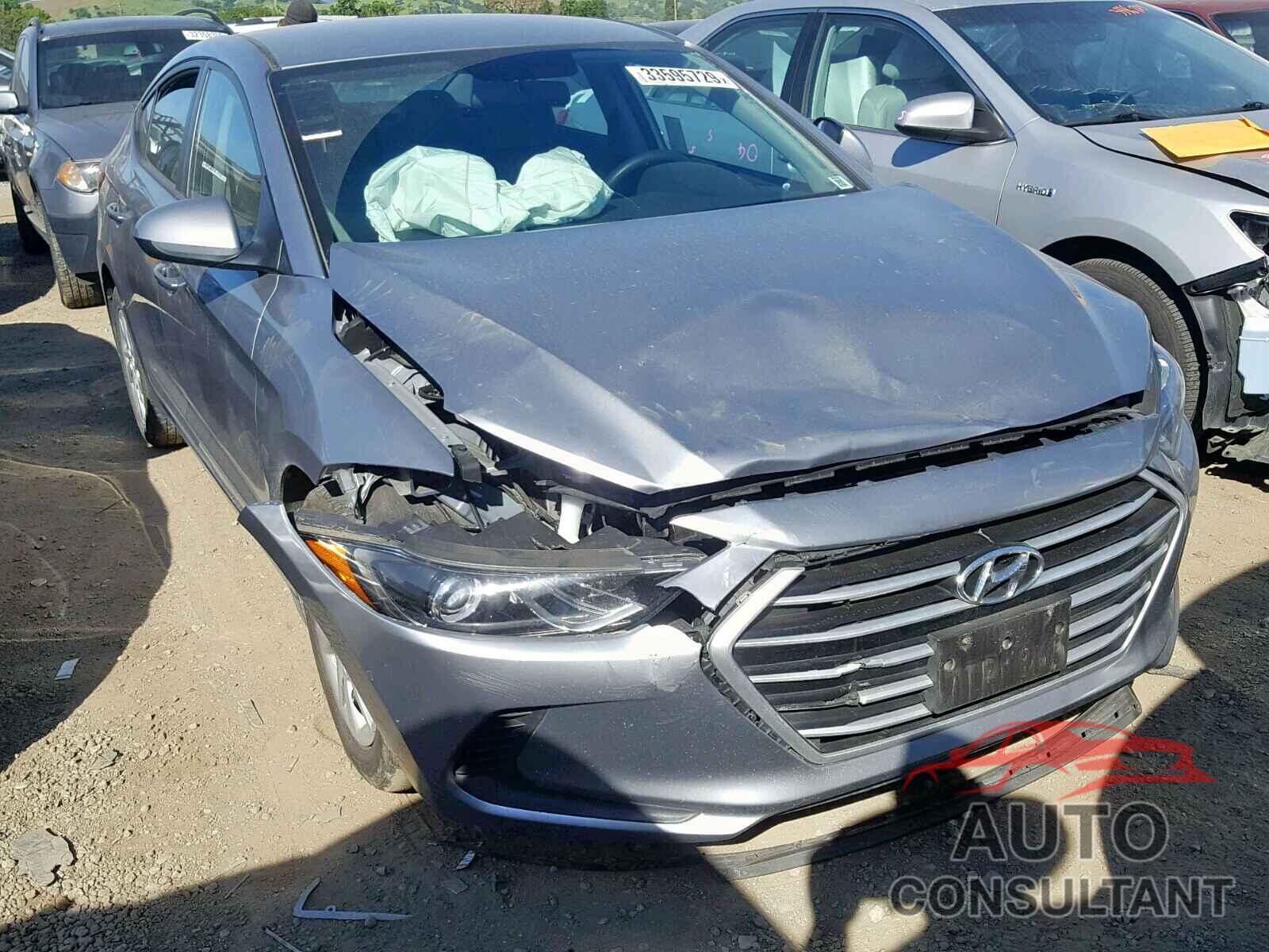 HYUNDAI ELANTRA 2017 - 5NPD74LF8HH096818