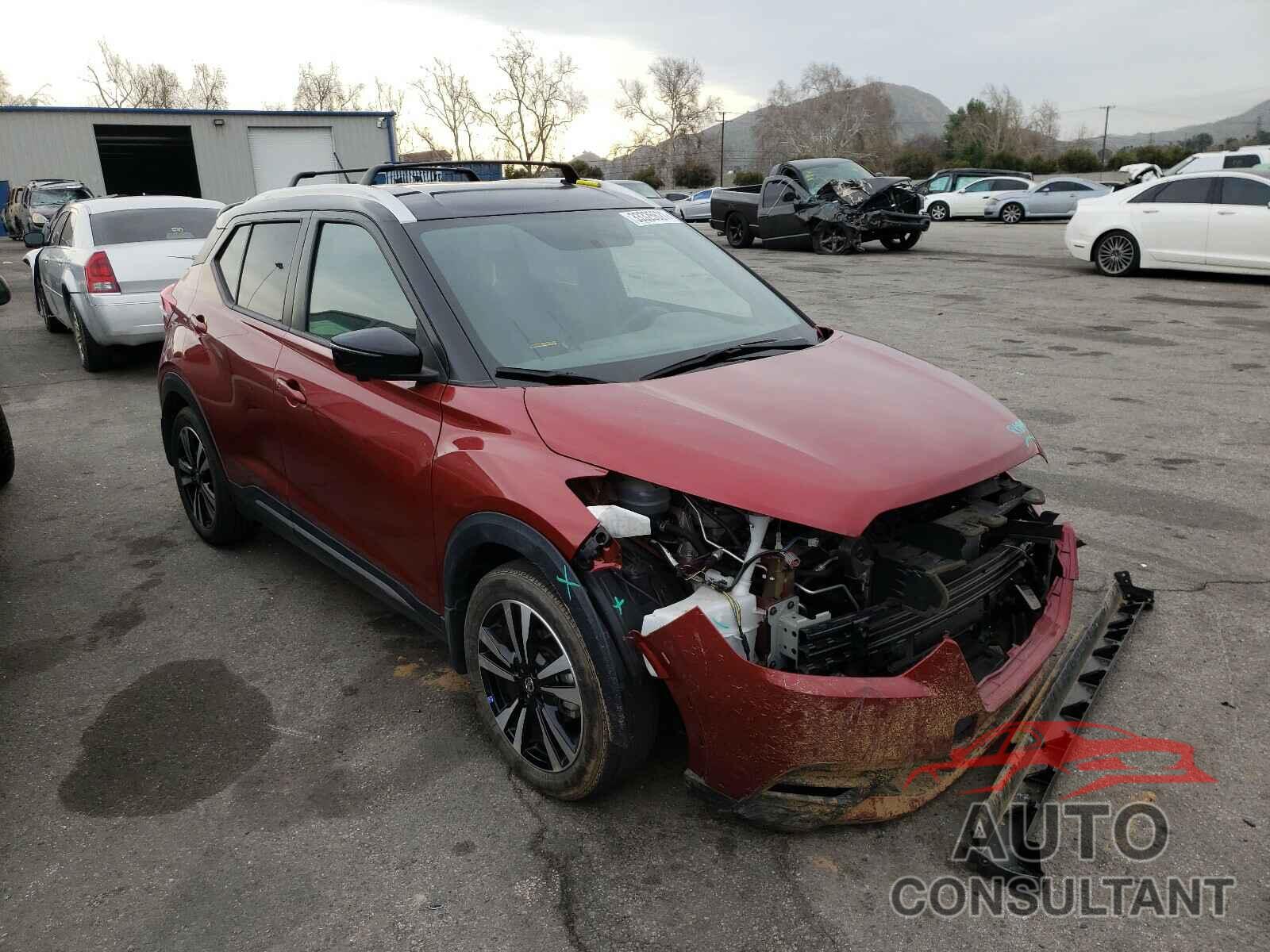 NISSAN KICKS 2019 - 3N1CP5CU1KL514629