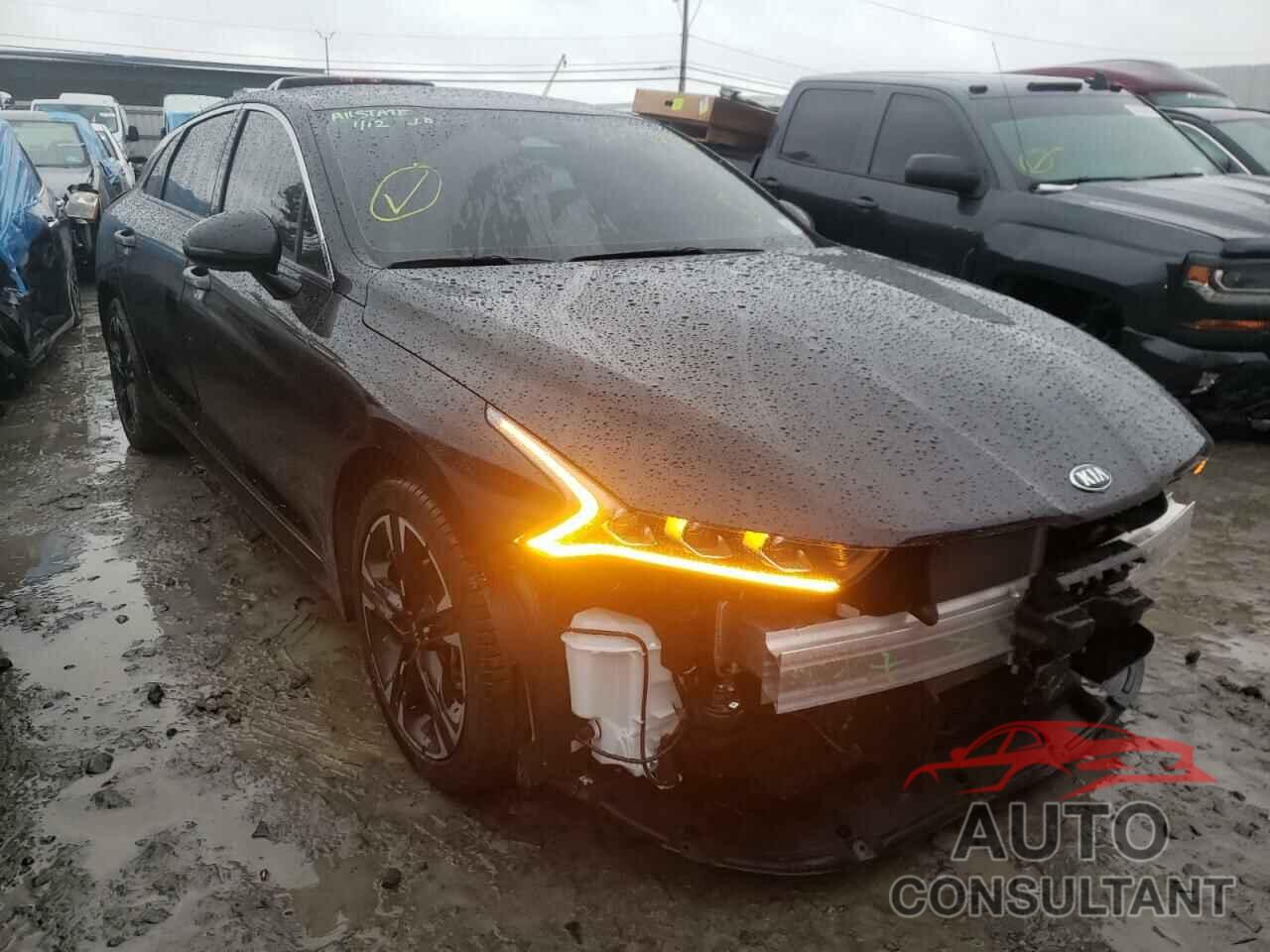 KIA K5 2021 - 5XXG64J26MG042701