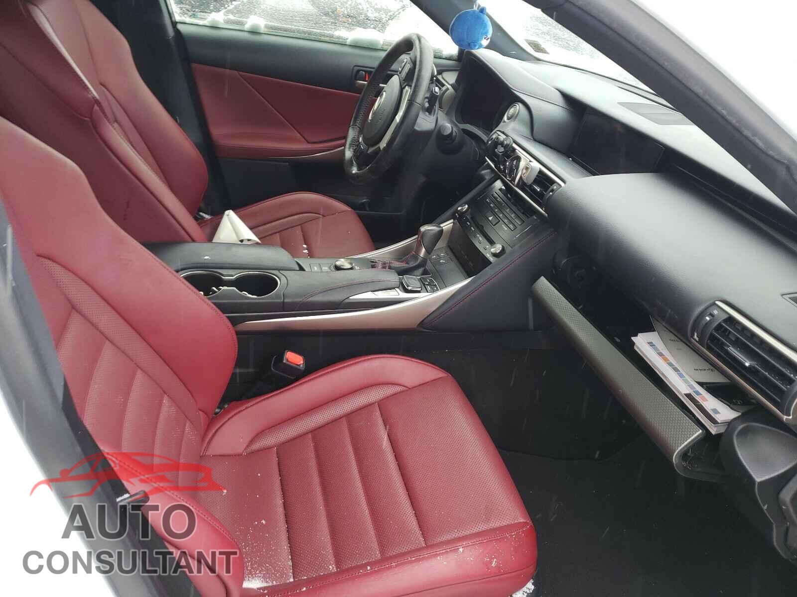 LEXUS IS 2017 - JTHCM1D20H5020104
