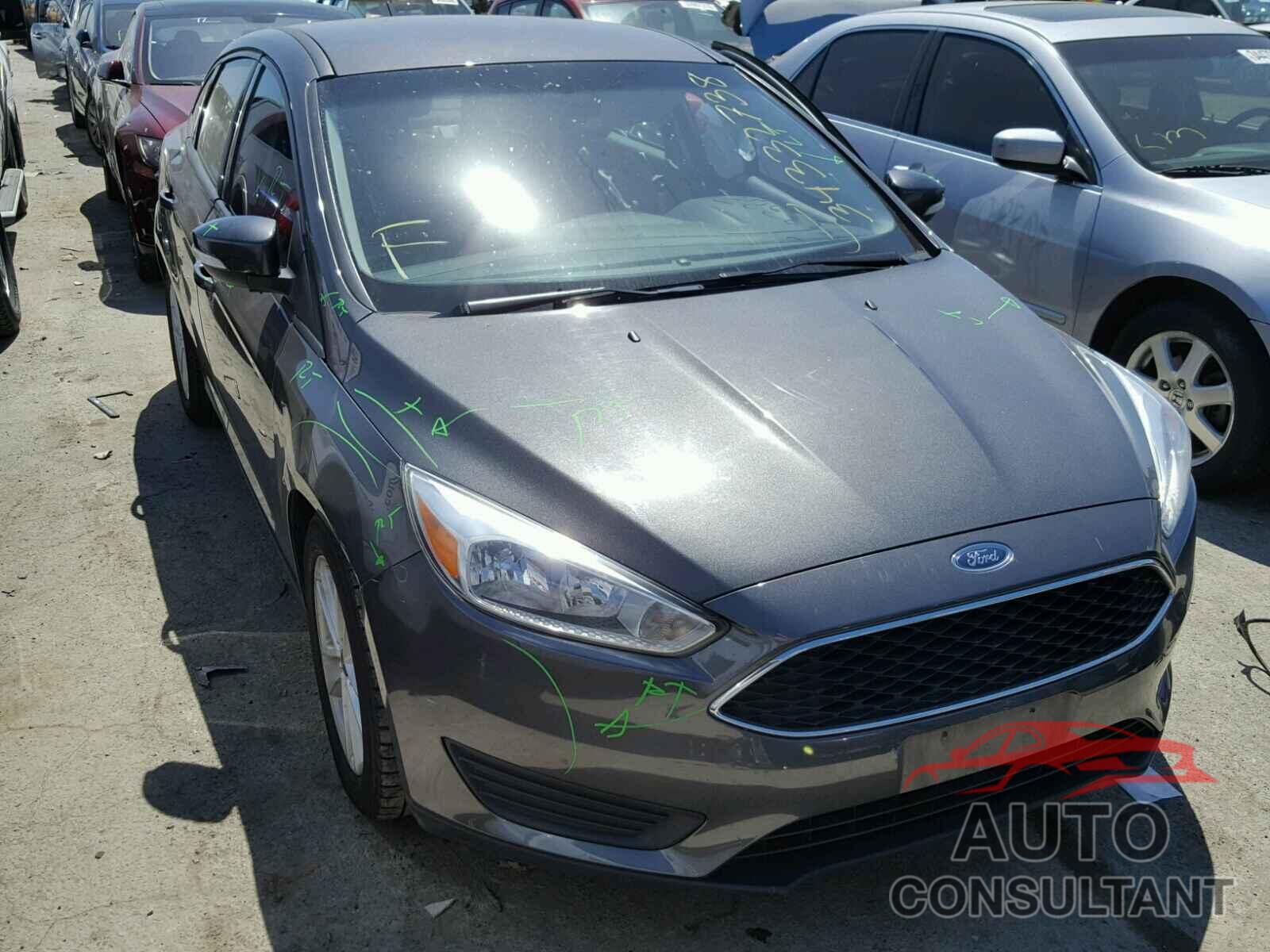 FORD FOCUS 2015 - 1FADP3F28FL221897