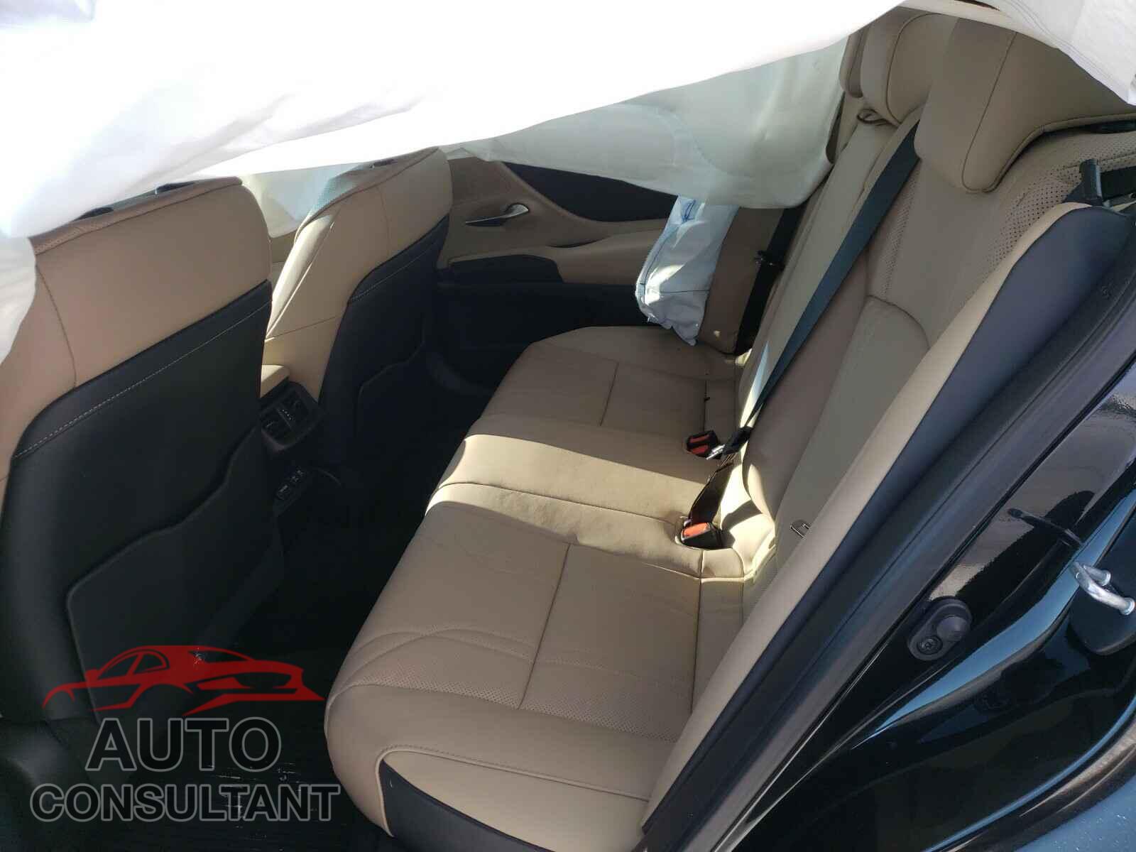 LEXUS ES350 2021 - 58AEZ1B18MU088161
