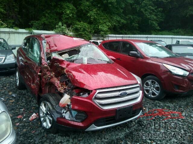 FORD ESCAPE 2017 - 1FMCU9G91HUF00887