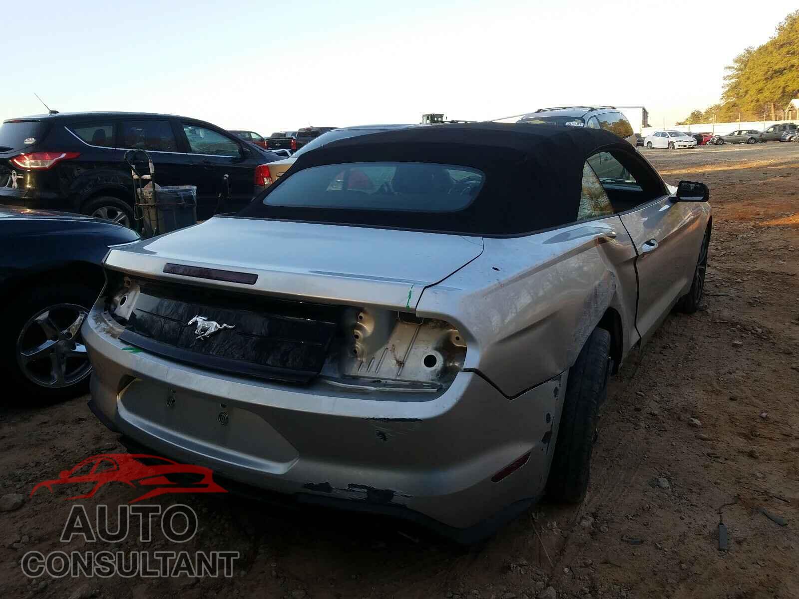 FORD MUSTANG 2018 - 1FATP8UH2J5118861