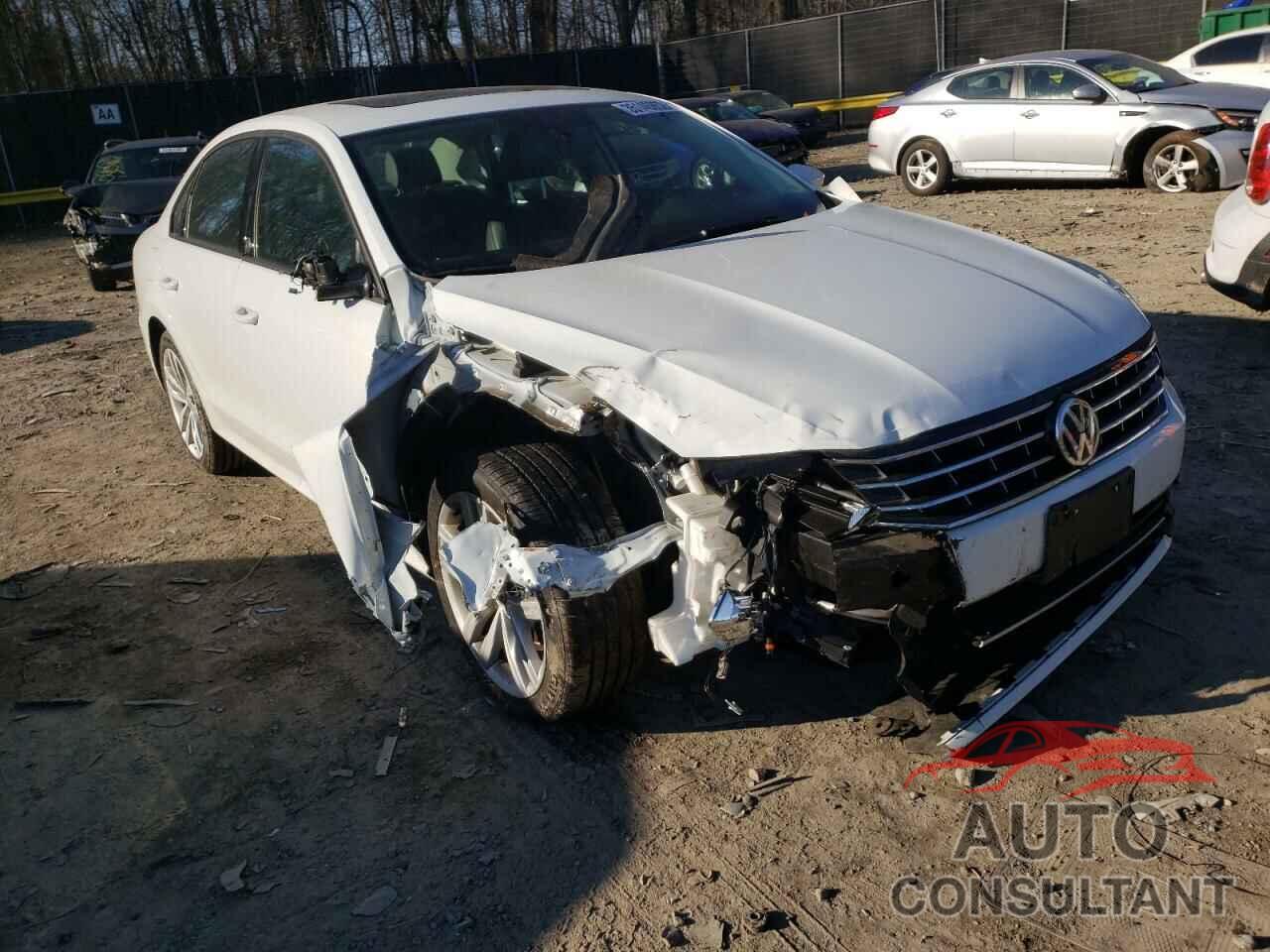 VOLKSWAGEN PASSAT 2019 - 1VWLA7A32KC005498