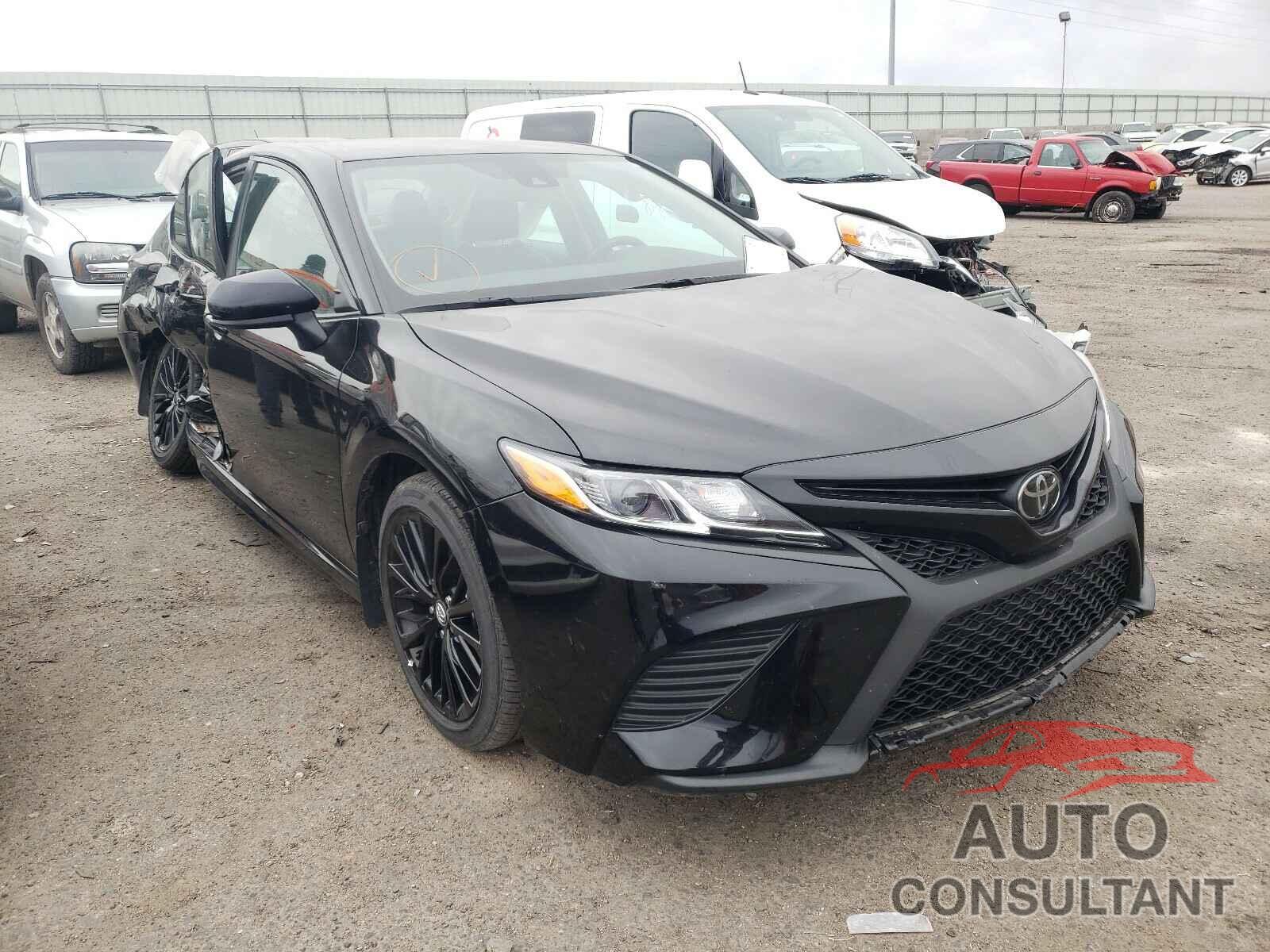 TOYOTA CAMRY 2020 - 4T1G11AKXLU345207
