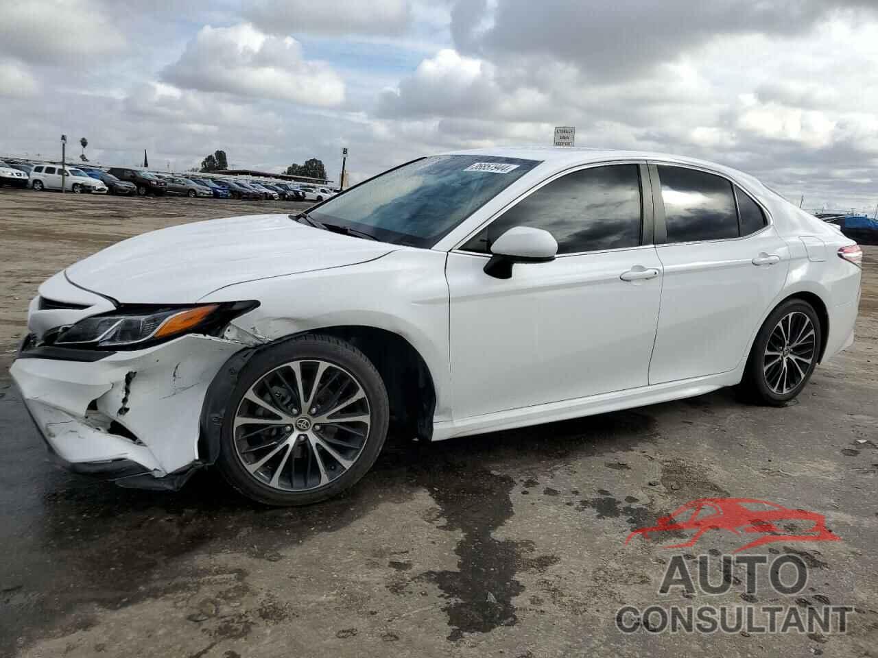TOYOTA CAMRY 2020 - 4T1G11AK0LU980257