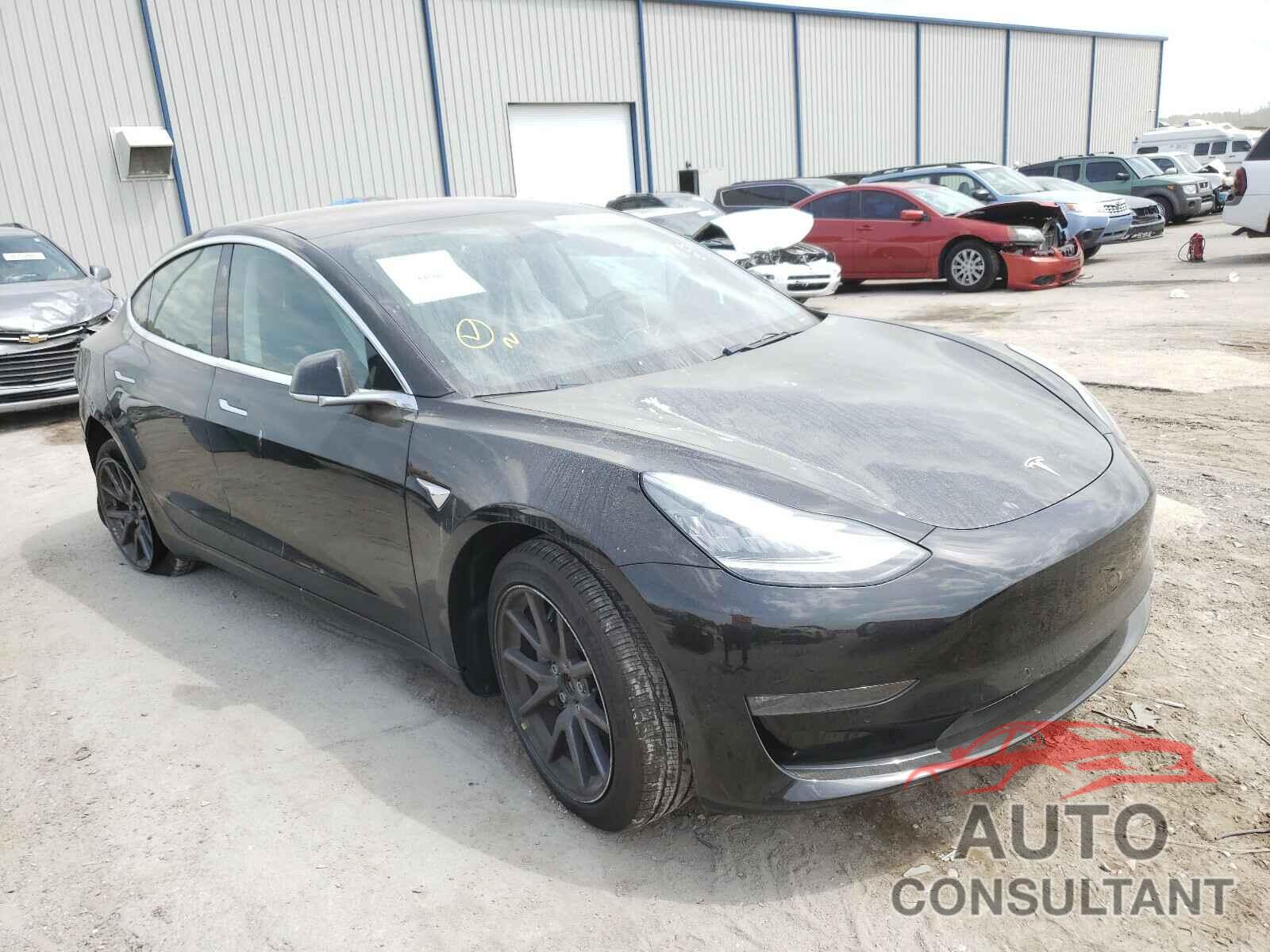 TESLA MODEL 3 2019 - 5YJ3E1EB0KF197237