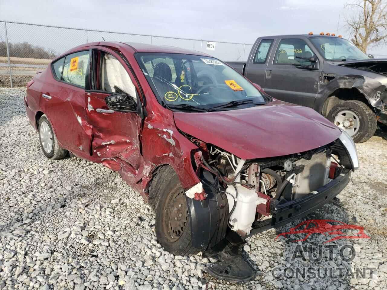 NISSAN VERSA 2017 - 3N1CN7AP4HK454567