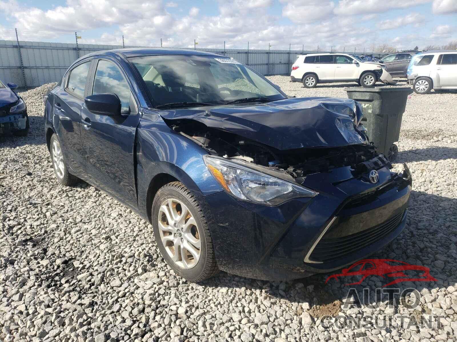 TOYOTA YARIS 2017 - 3MYDLBYV8HY196048