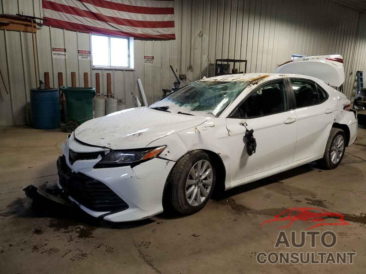 TOYOTA CAMRY 2020 - 4T1C11AK6LU333358