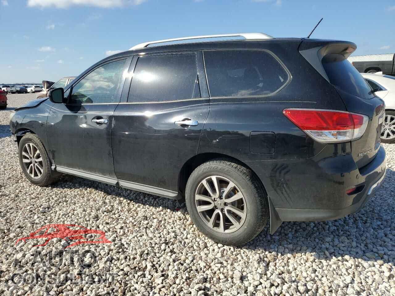 NISSAN PATHFINDER 2016 - 5N1AR2MN9GC626680