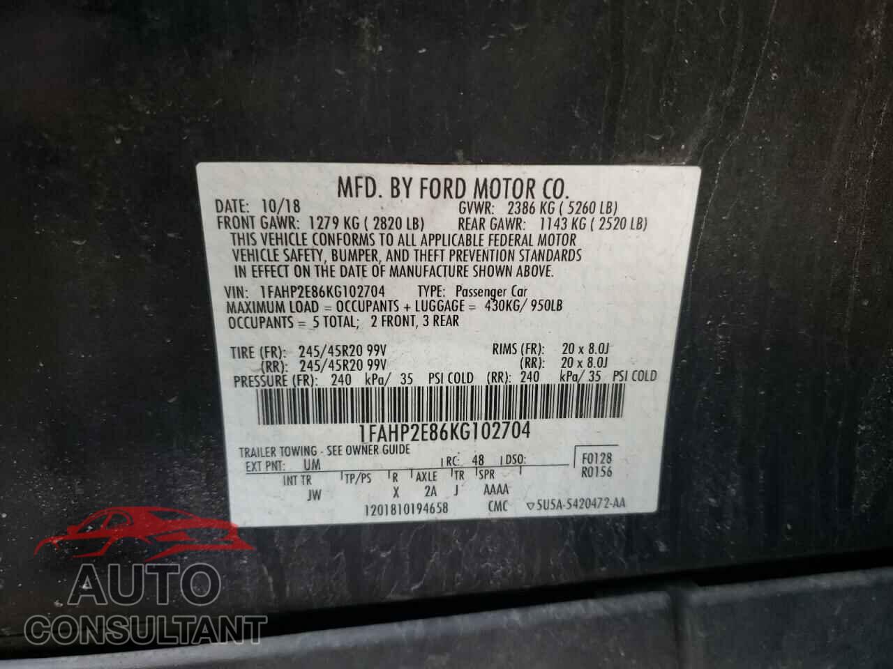 FORD TAURUS 2019 - 1FAHP2E86KG102704
