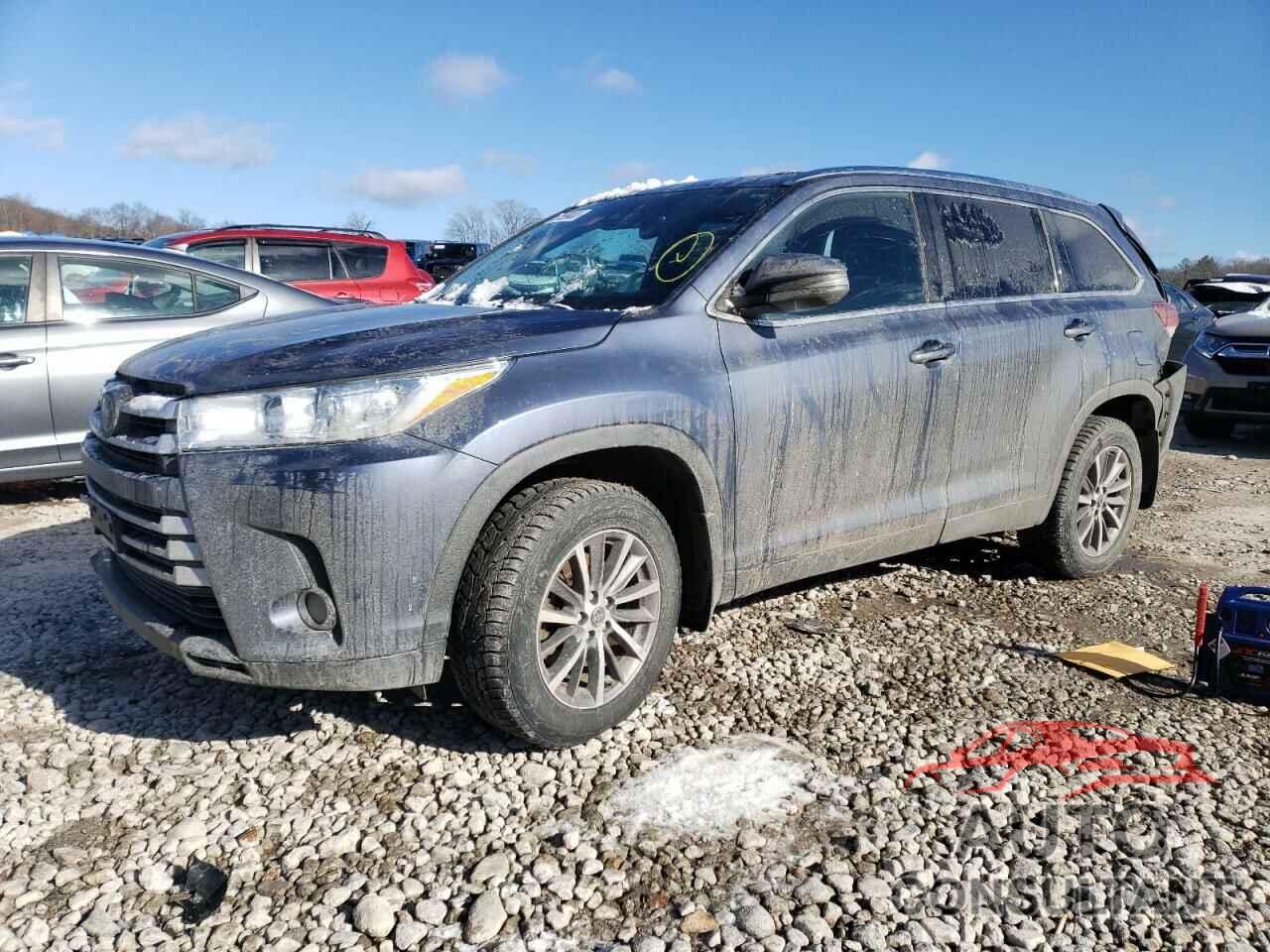 TOYOTA HIGHLANDER 2019 - 5TDJZRFH0KS966456