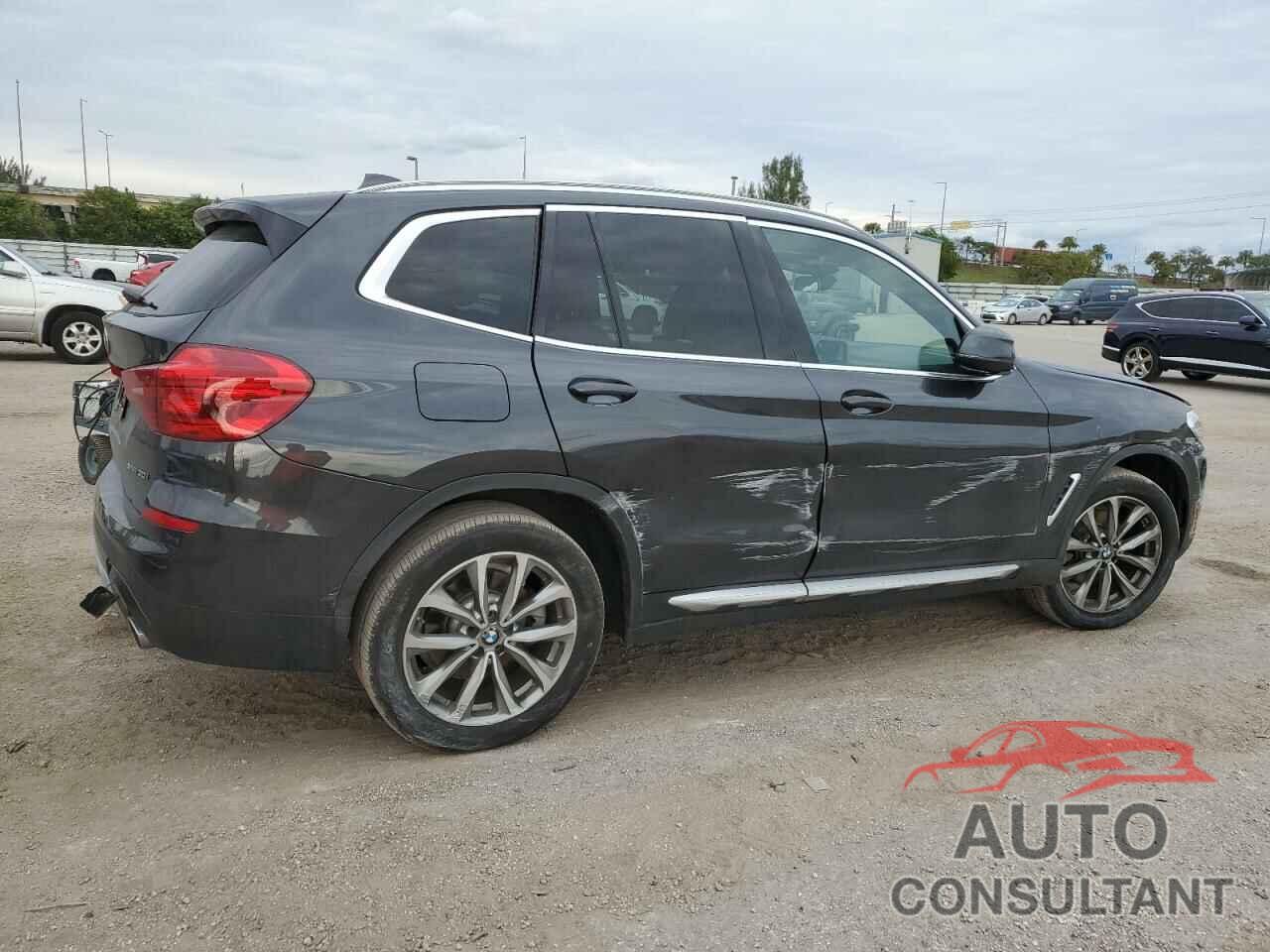 BMW X3 2019 - 5UXTR7C57KLE97666