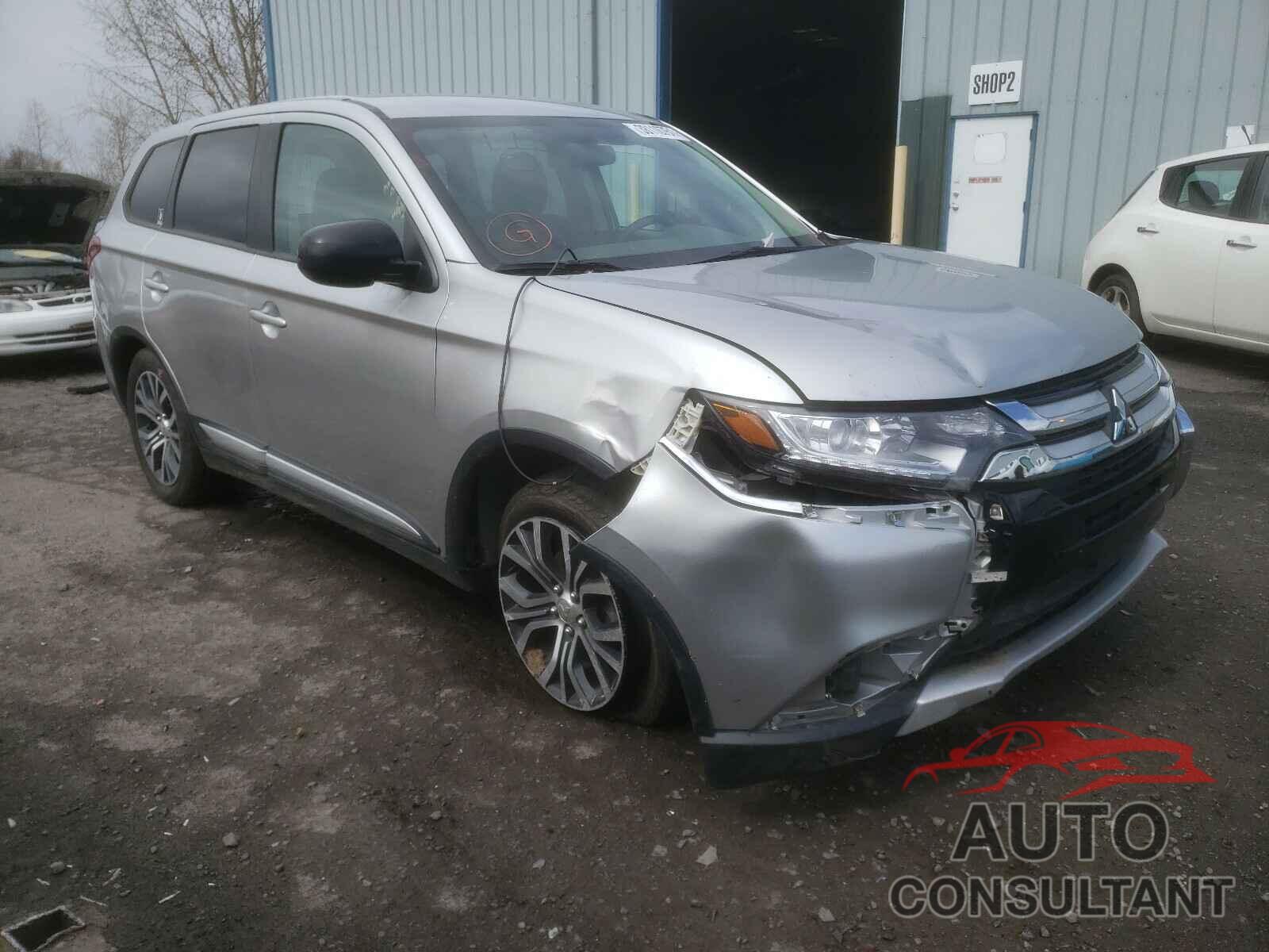 MITSUBISHI OUTLANDER 2018 - JA4AD2A35JZ061994