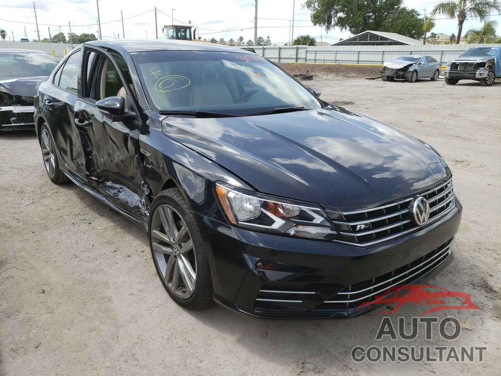 VOLKSWAGEN PASSAT 2018 - 1VWAA7A35JC042583