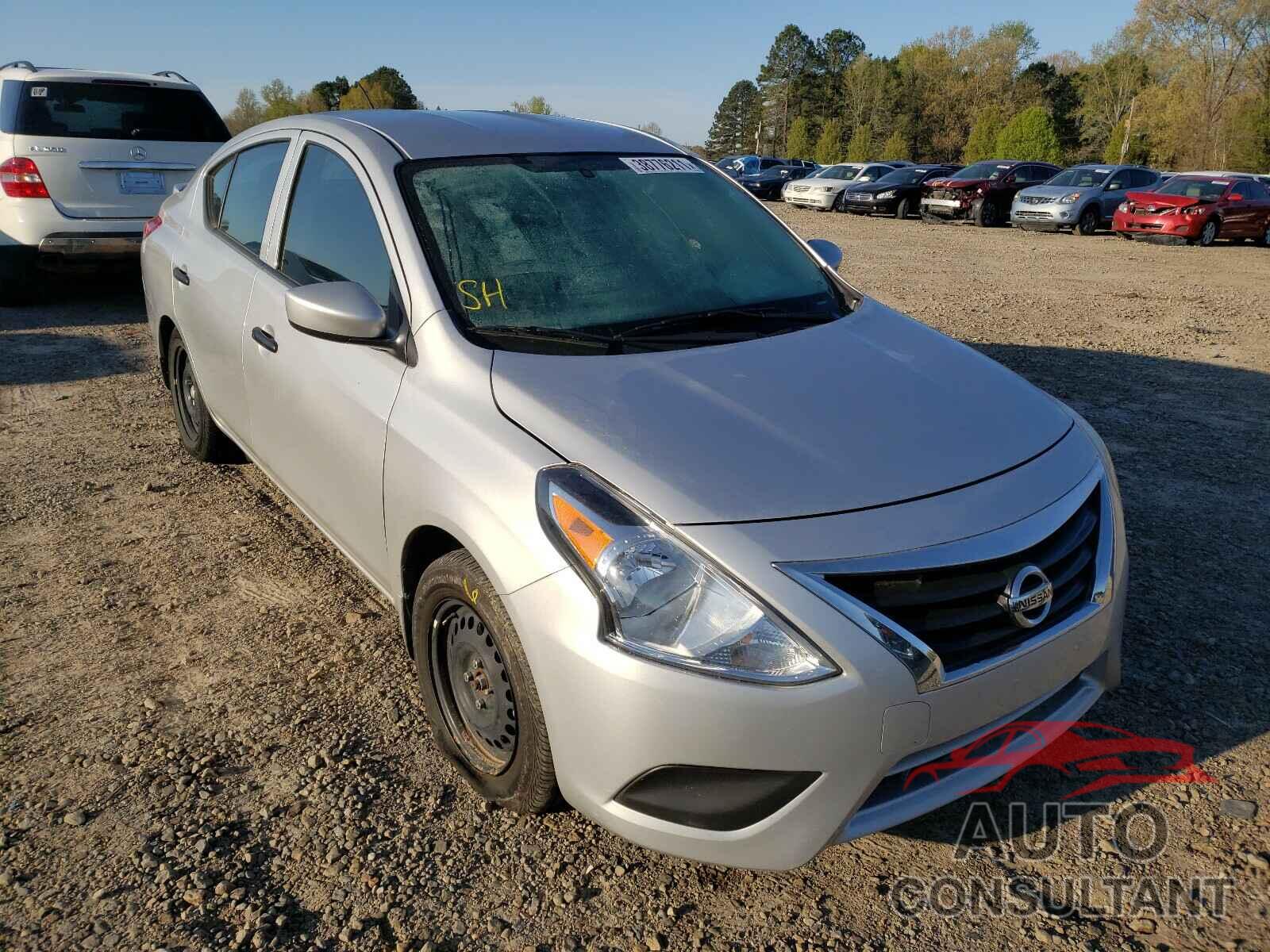 NISSAN VERSA 2017 - 3N1CN7AP9HL889854