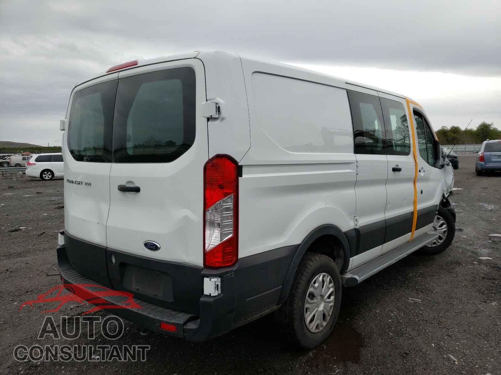 FORD TRANSIT CO 2019 - 1FTYR1ZM5KKA89124