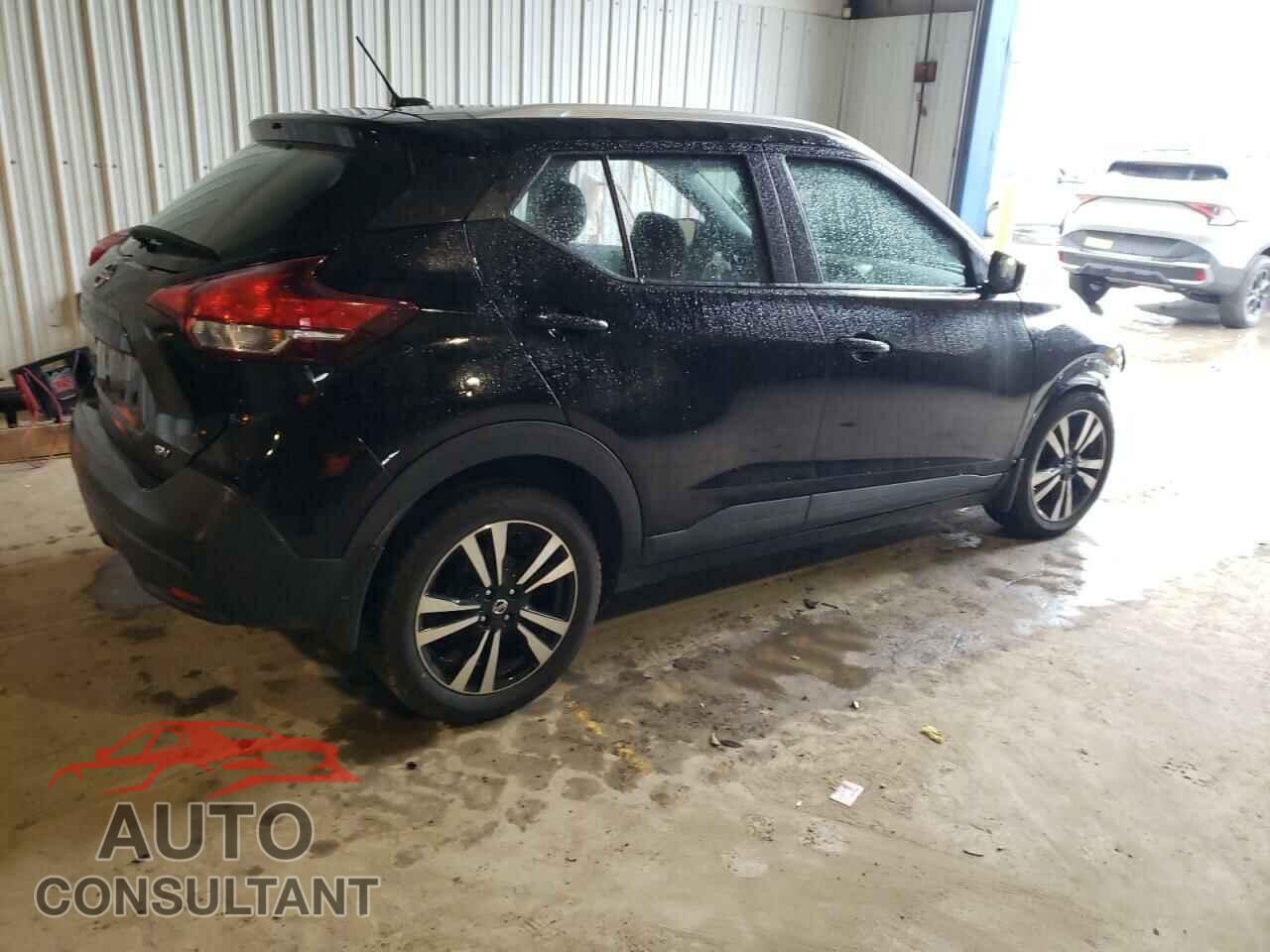 NISSAN KICKS 2019 - 3N1CP5CU3KL481746