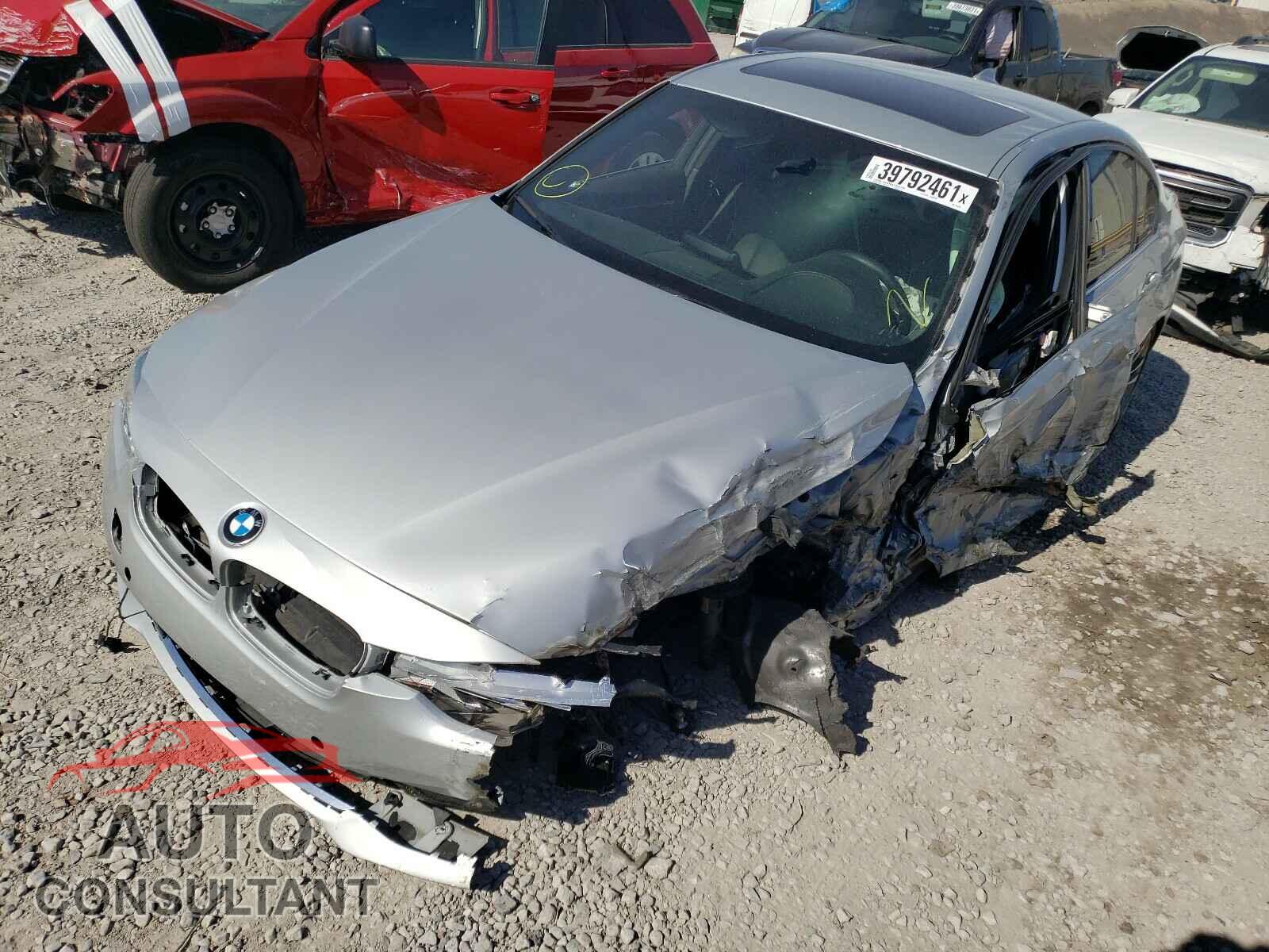BMW 3 SERIES 2017 - WBA8B9C34HK885498