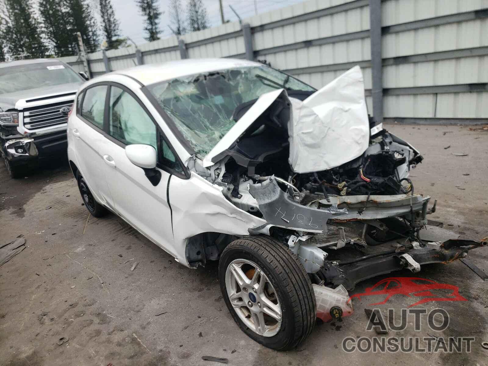 FORD FIESTA 2018 - 3FADP4EJ1JM101834