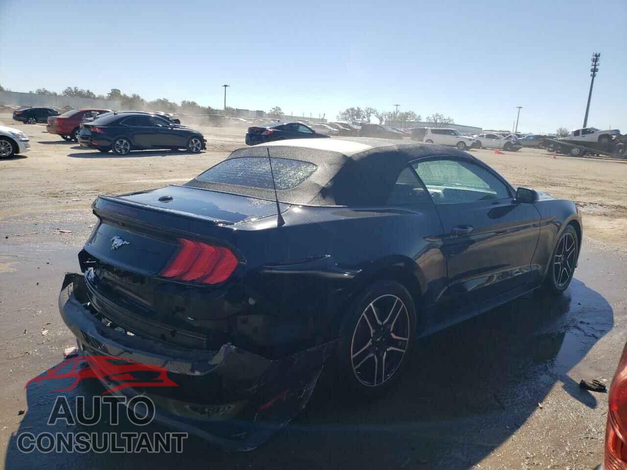 FORD MUSTANG 2018 - 1FATP8UH2J5111747