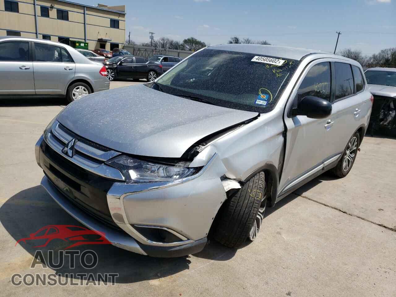 MITSUBISHI OUTLANDER 2018 - JA4AD2A31JZ014686