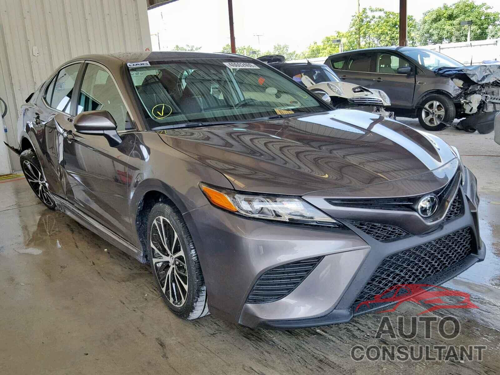 TOYOTA CAMRY 2019 - 4T1B11HK8KU766065
