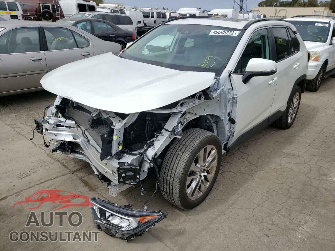 TOYOTA RAV4 2021 - 2T3C1RFV3MW142345
