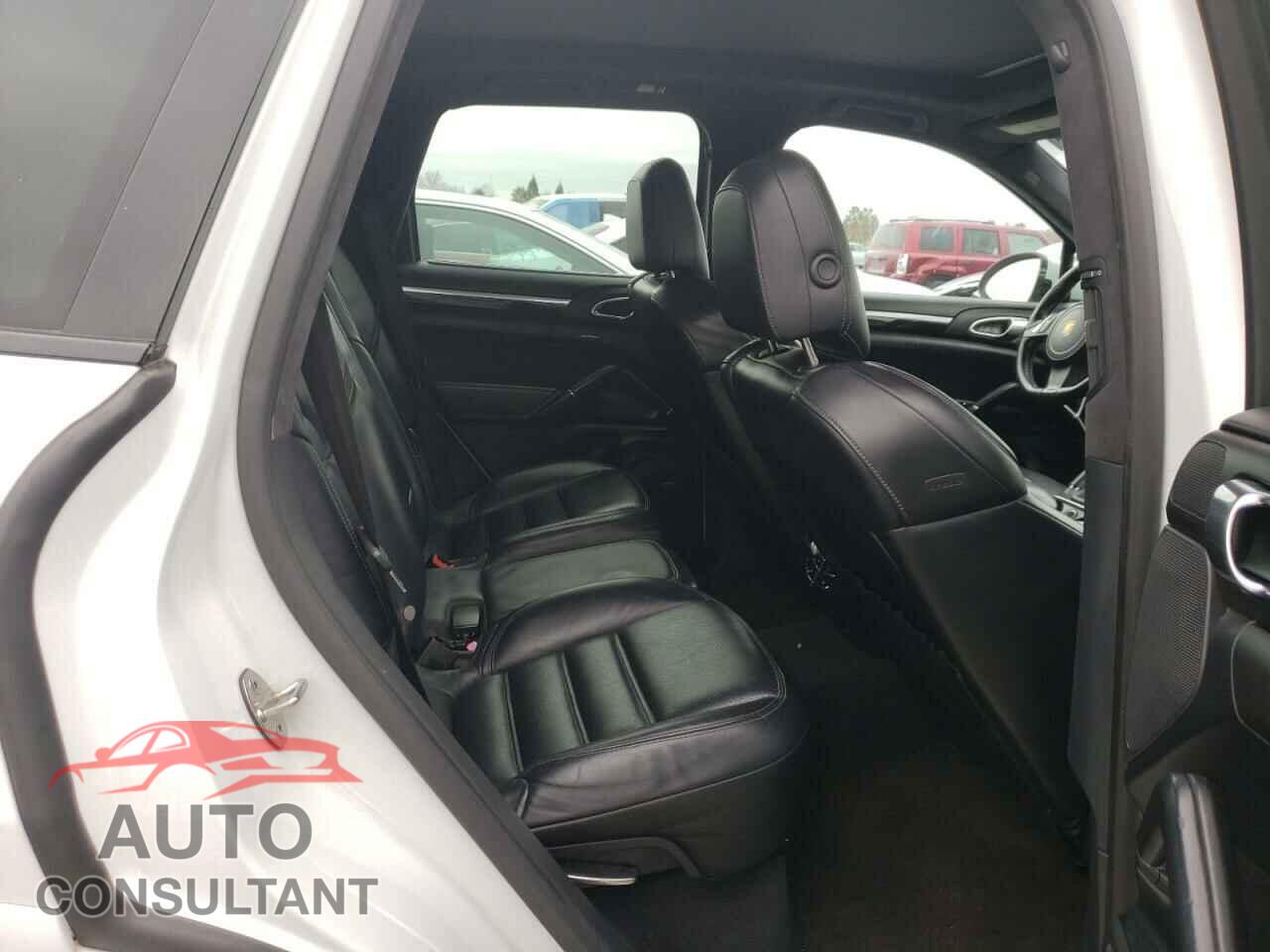 PORSCHE CAYENNE 2013 - WP1AC2A21DLA92102