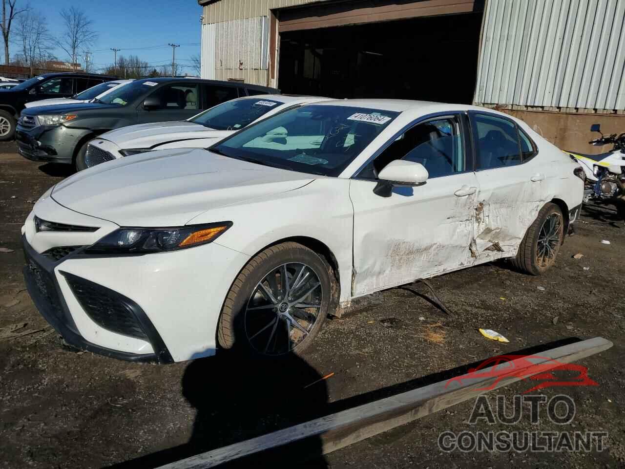 TOYOTA CAMRY 2021 - 4T1G11AK8MU420987