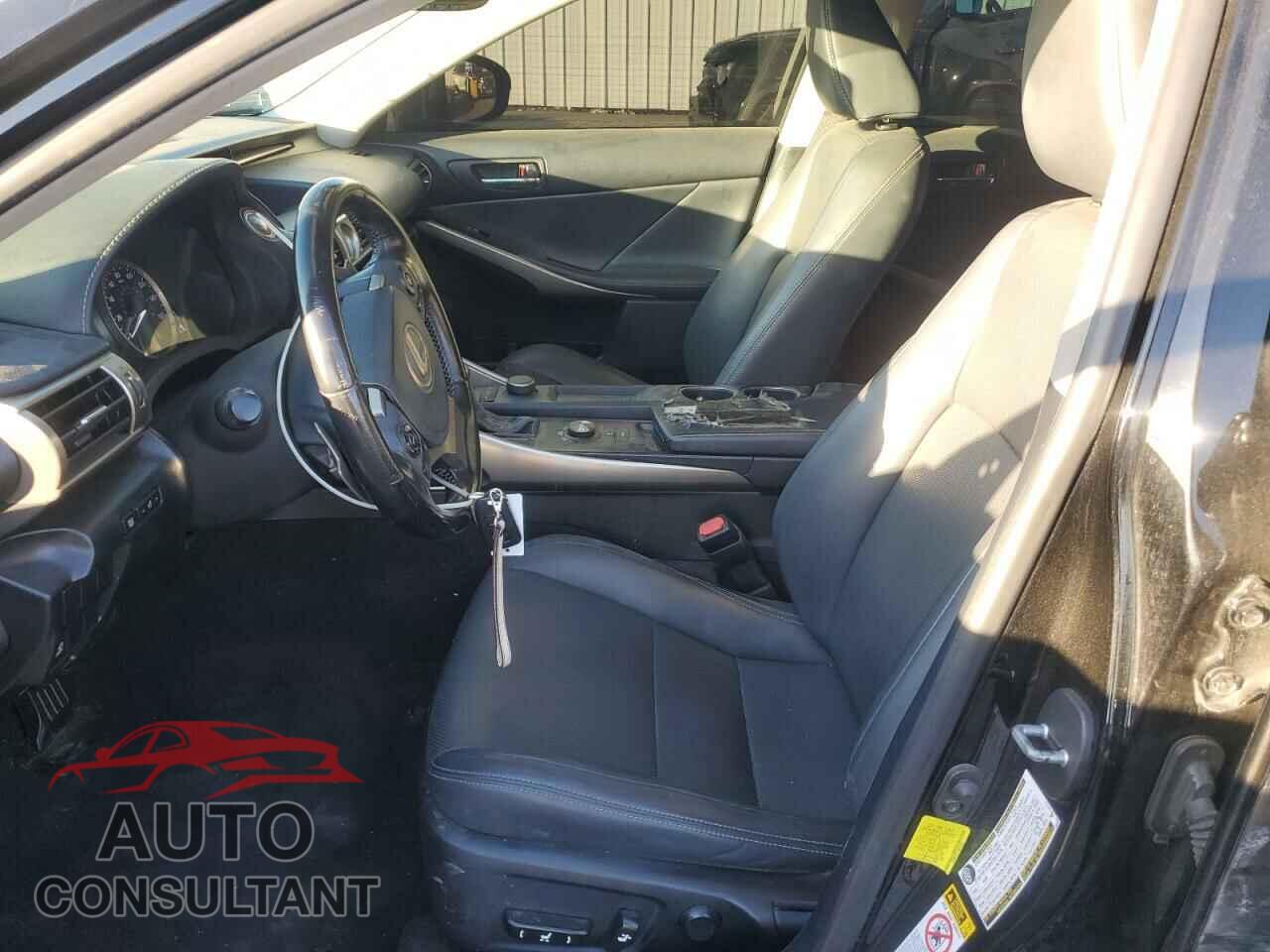 LEXUS IS 2015 - JTHBF1D27F5070792