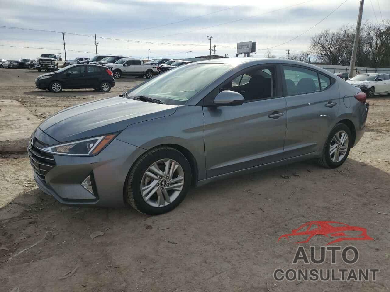 HYUNDAI ELANTRA 2019 - KMHD84LFXKU809241