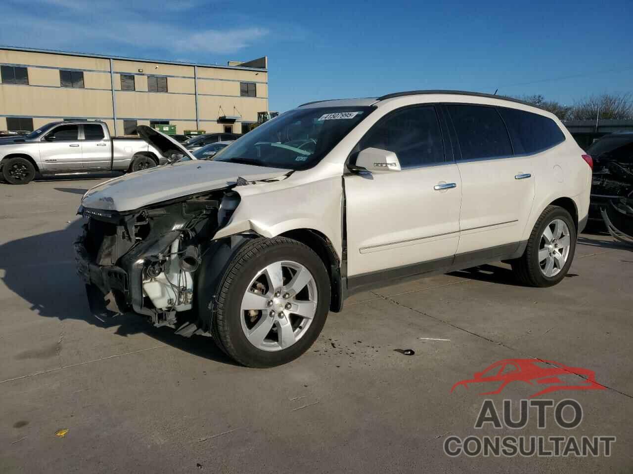 CHEVROLET TRAVERSE 2011 - 1GNKRLEDXBJ350672